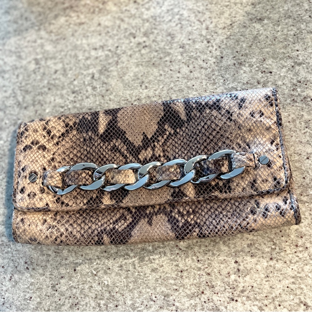 Michael Kors Snakeskin genuine clutch - Picture 3 of 11